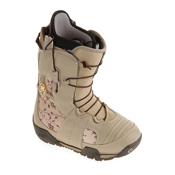 tan snowboard boots